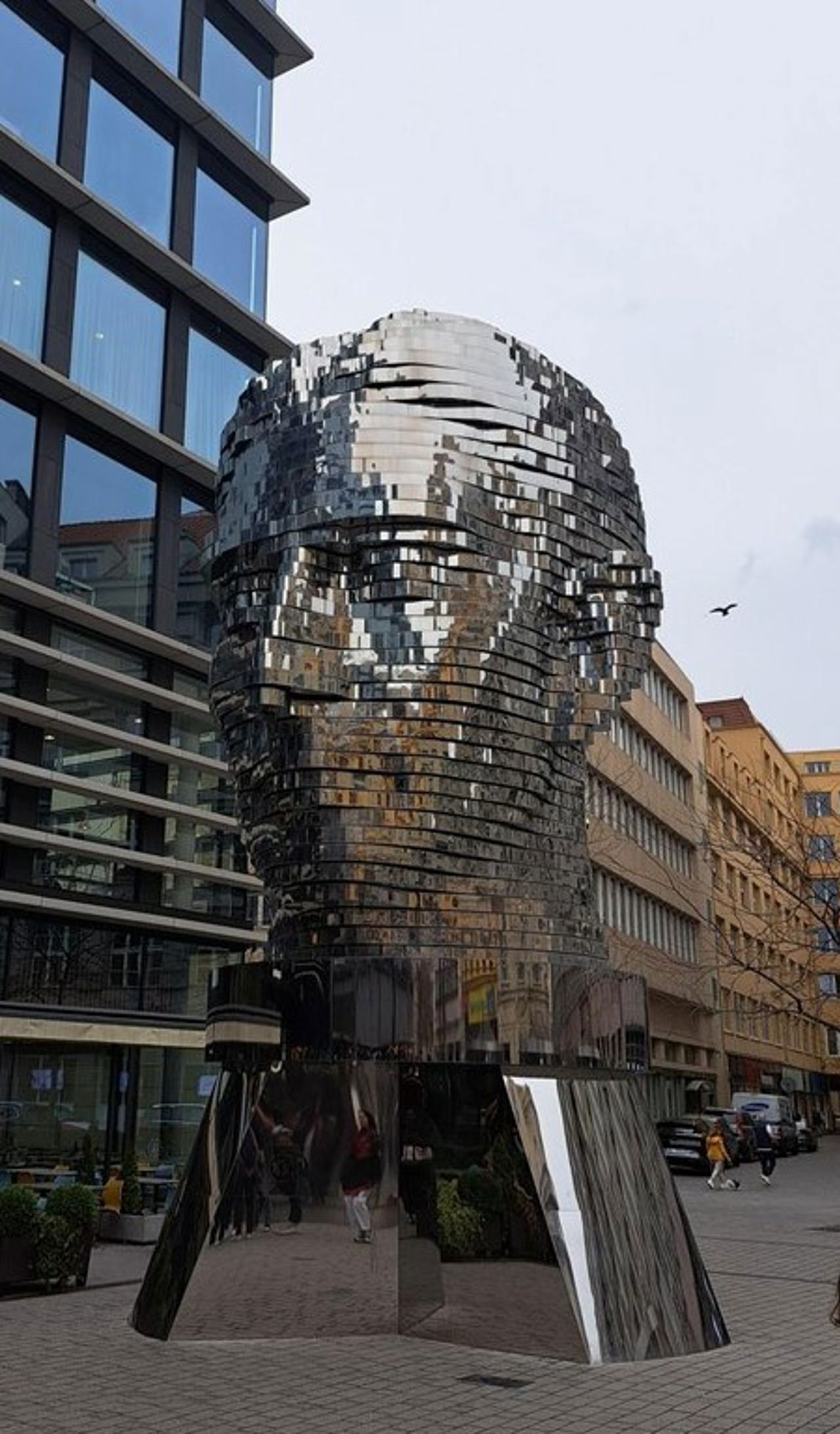 Statue i metall i Praha